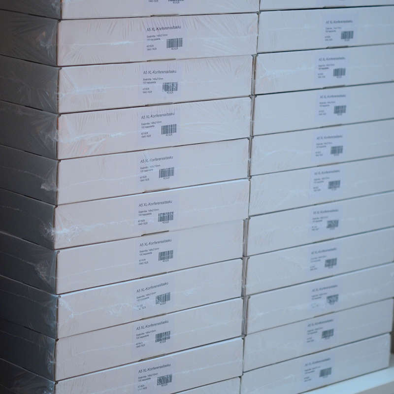 Clear Extra Large Conference Badge Holder