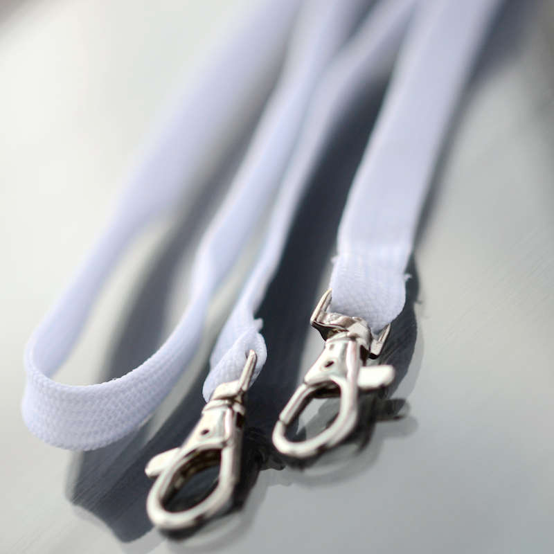 Classic lanyard with two trigger clips