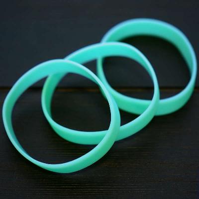 Mint colour Silicone Wristband stock model at 202x12mm